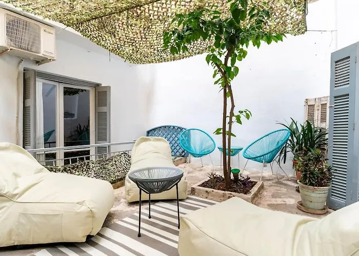 Boutique 52Sq Apt Plaka