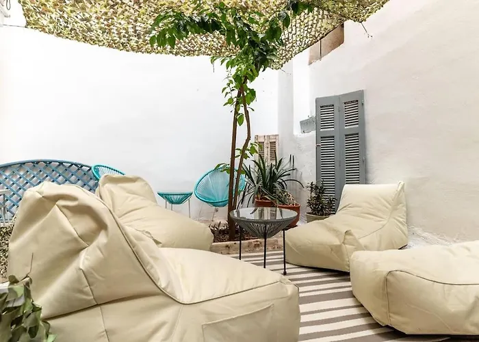 Boutique 52Sq Apt Plaka