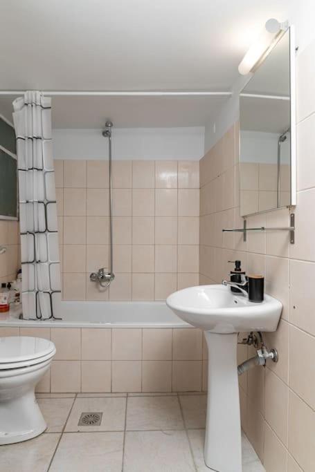 Boutique 52sq Plaka * Atény