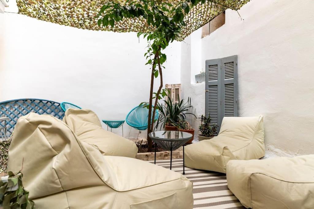 Boutique 52sq Plaka Athens